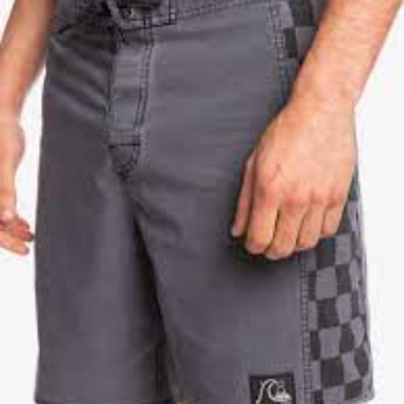 NWT!! Quiksilver Original Arch Washed Boardshort 18" Size 40 - Picture 3 of 6